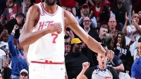 新赛季法甲前瞻：巴黎夺冠征途多艰，里昂重磅投资备受瞩目